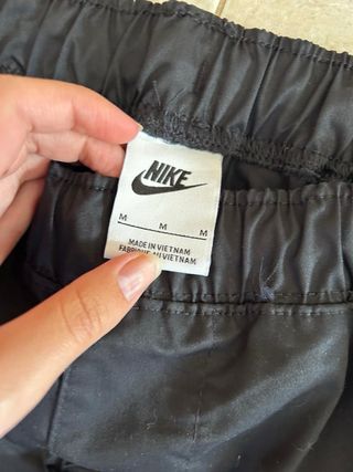 Pantalón deportivo Nike Talla M Negro