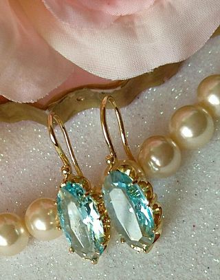 Pendientes aguamarina chapado oro 