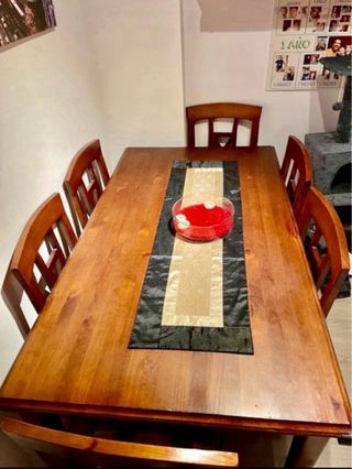 Mesa de comedor con 6 sillas
