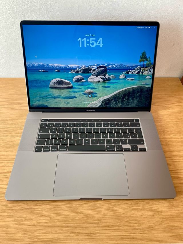 MacBook Pro 16'' 2019 512GB 16GB Intel i7