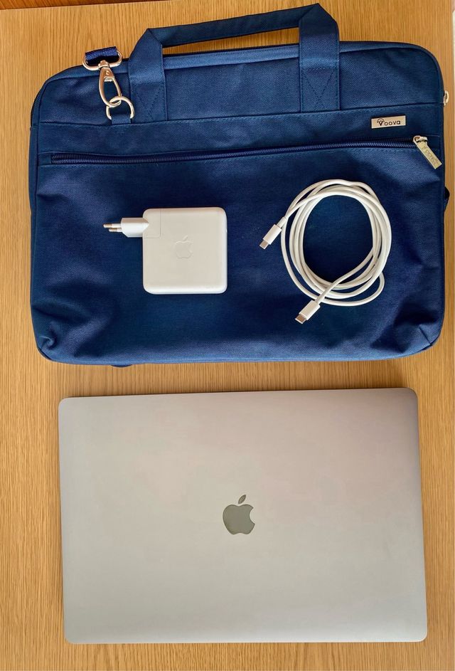 MacBook Pro 16'' 2019 512GB 16GB Intel i7