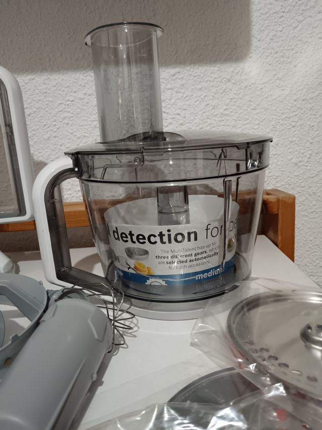 Robot de cocina y batidora