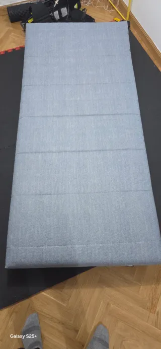 Colchón IKEA ÅGOTNES 90x200cm de espuma.
