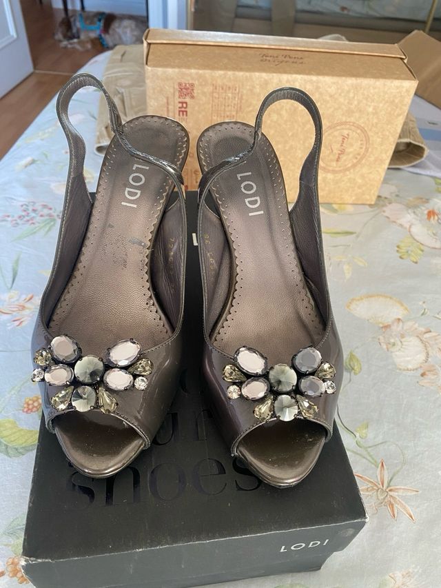 Sandalias Lodi Joya Gris Talla 36