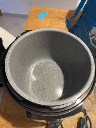 Olla GM4U con accesorios