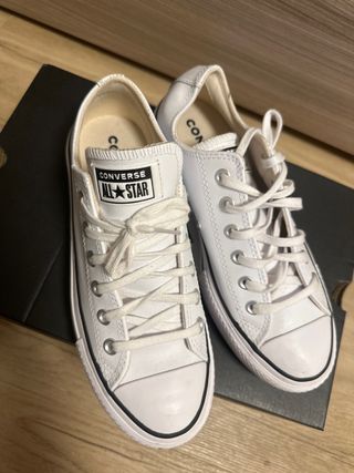 Converse Chuck Taylor All Star Lift Low Blancas