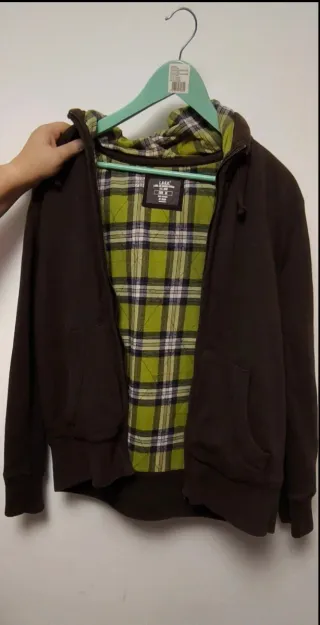 Chaqueta con forro de cuadros Talla M