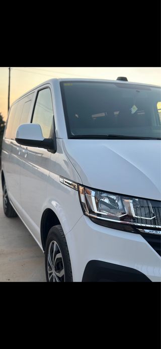 Volkswagen Caravelle 2021 camper