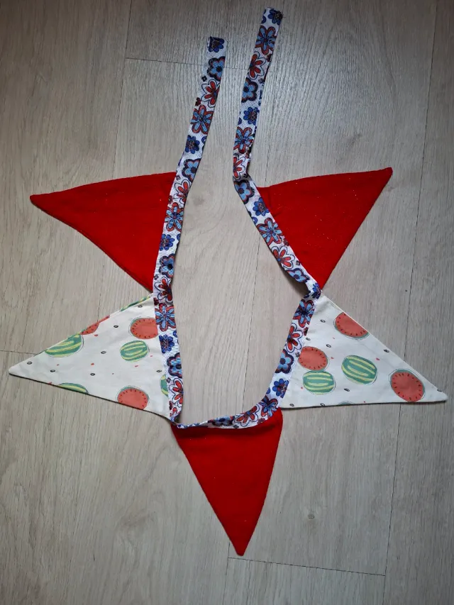 Bandeiras decorativas em tecido