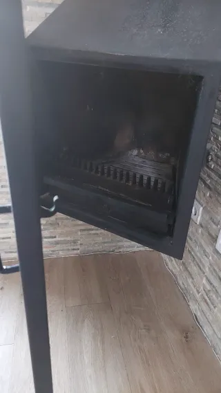 Chimenea de leña Rocal D4 80 Diseño Frontal/Rincon