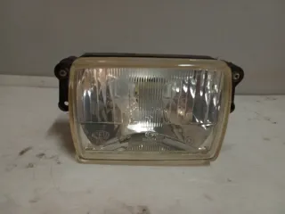 Faro delantero Peugeot SC 80