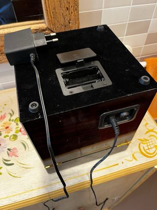 Carica orologi in radica nero/oro