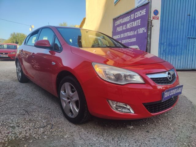 Opel Astra 2010