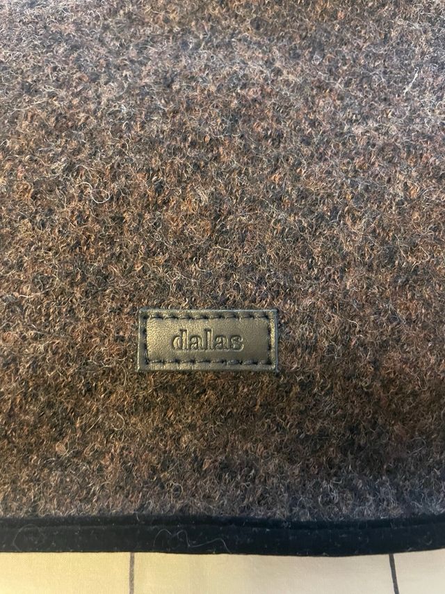 Bolso Dalas marrón y negro