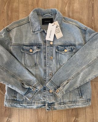 Cazadora vaquera Stradivarius 