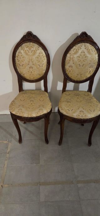 Coppia poltroncine stile barocco tessuto dorato