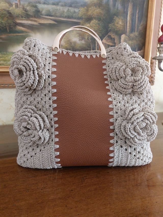 Borsa fatta a mano beige e marrone
