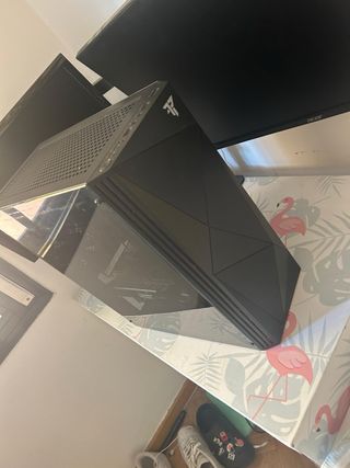 PC Gamer AMD Ryzen 5 + RX 580 