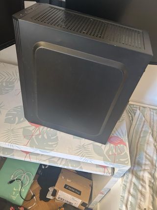 PC Gamer AMD Ryzen 5 + RX 580 