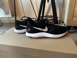 Nike Flex Contact Zapatillas Negras