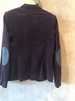 Americana Zara Terciopelo Morado Coderas