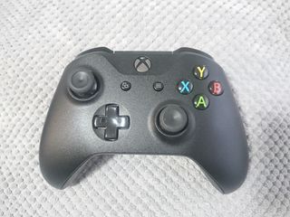 Mando Xbox One Negro