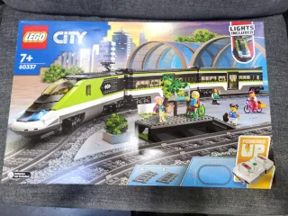 Treno ad alta velocità Lego City 60337