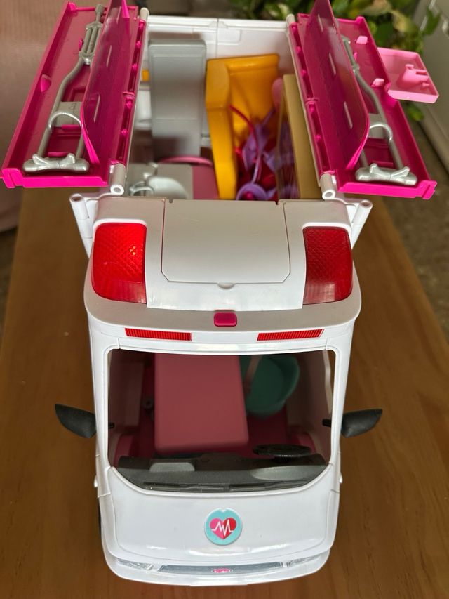 Ambulancia Hospital de Barbie. Nueva!!