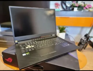 PC Gaming con Teclado RGB