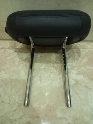 Reposacabezas Mercedes C220 cdi Negro