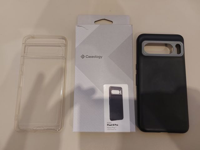 Fundas Google Pixel 8 Pro Caseology + Transparente