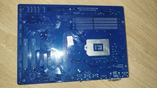 Placa Base Gigabyte GA-H77-DS3H Socket 1155