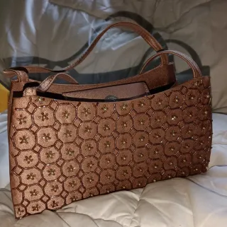 Bolso de fiesta con pedrería