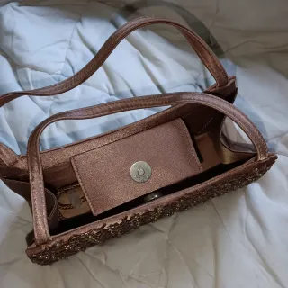 Bolso de fiesta con pedrería