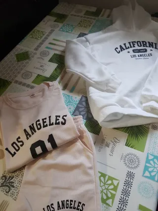Conjunto Sudadera y Pantalón Los Angeles 8/9 años