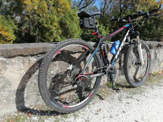 Bicicleta de montaña y Ropa Ciclismo Talla L