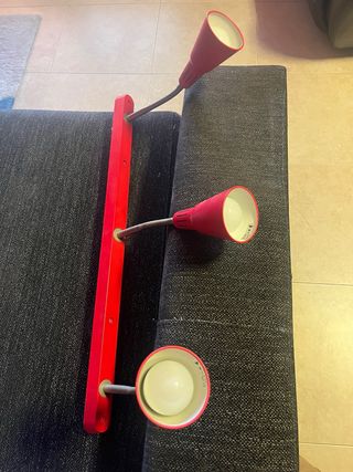 Lámpara de techo 3 focos roja