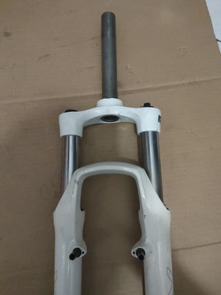 Horquilla Bicicleta 26, tubo cortado 18centimetros