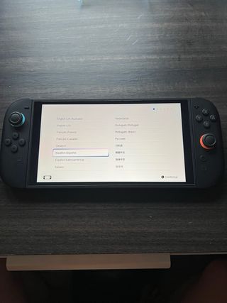 Nintendo Switch 2 + Funda oficial 
