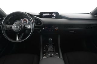 Mazda 3 2.0 Zenith MHEV