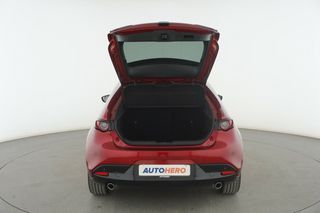 Mazda 3 2.0 Zenith MHEV
