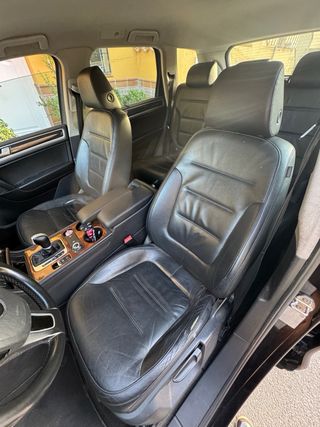 Volkswagen Touareg 2012