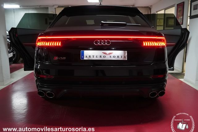 Audi SQ8 2021