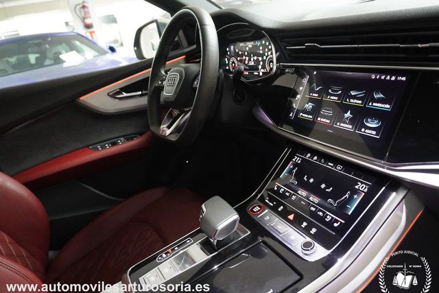Audi SQ8 2021