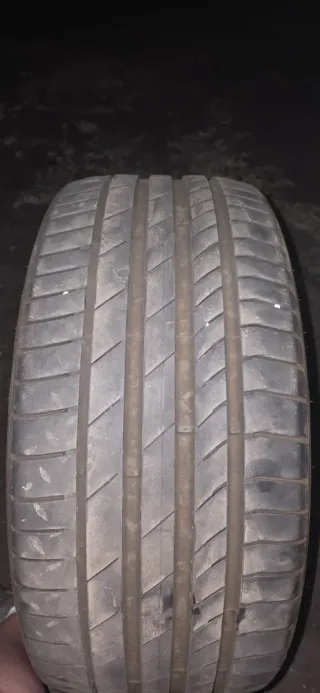 Neumáticos Kumho Ecsta 275/40/R20