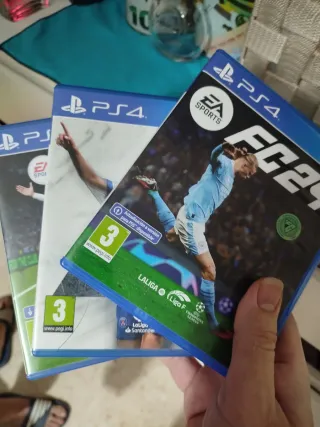 Lote 3 Juegos PS4: FIFA 23, FC 24, FC 25