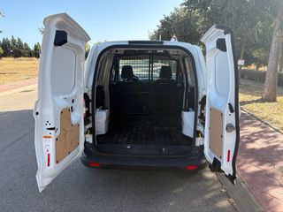 Ford Tourneo Courier 2021