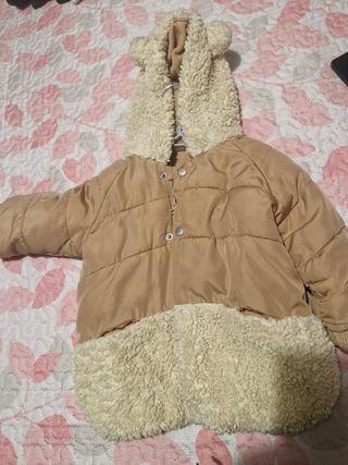 Abrigo niña beige con capucha oso 18 meses
