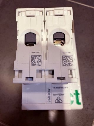 Interruptor Automático y Diferencial Schneider