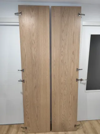2 Puertas armario Ikea con tiradores largos